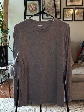 Old Navy Men's Medium Heather Gray Long Sleeve Crew Neck T-Shirt